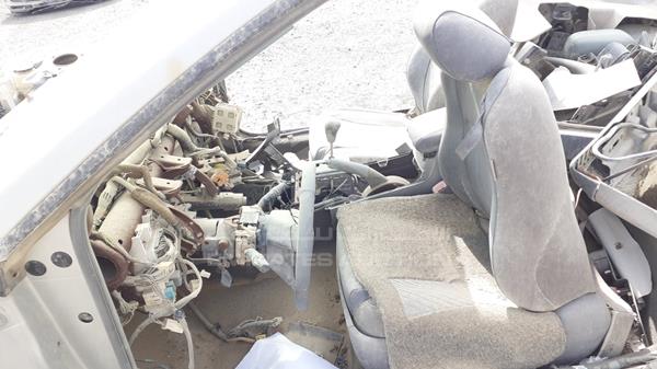 Photo 11 VIN: 4T1FA38P66U069637 - TOYOTA SOLARA 