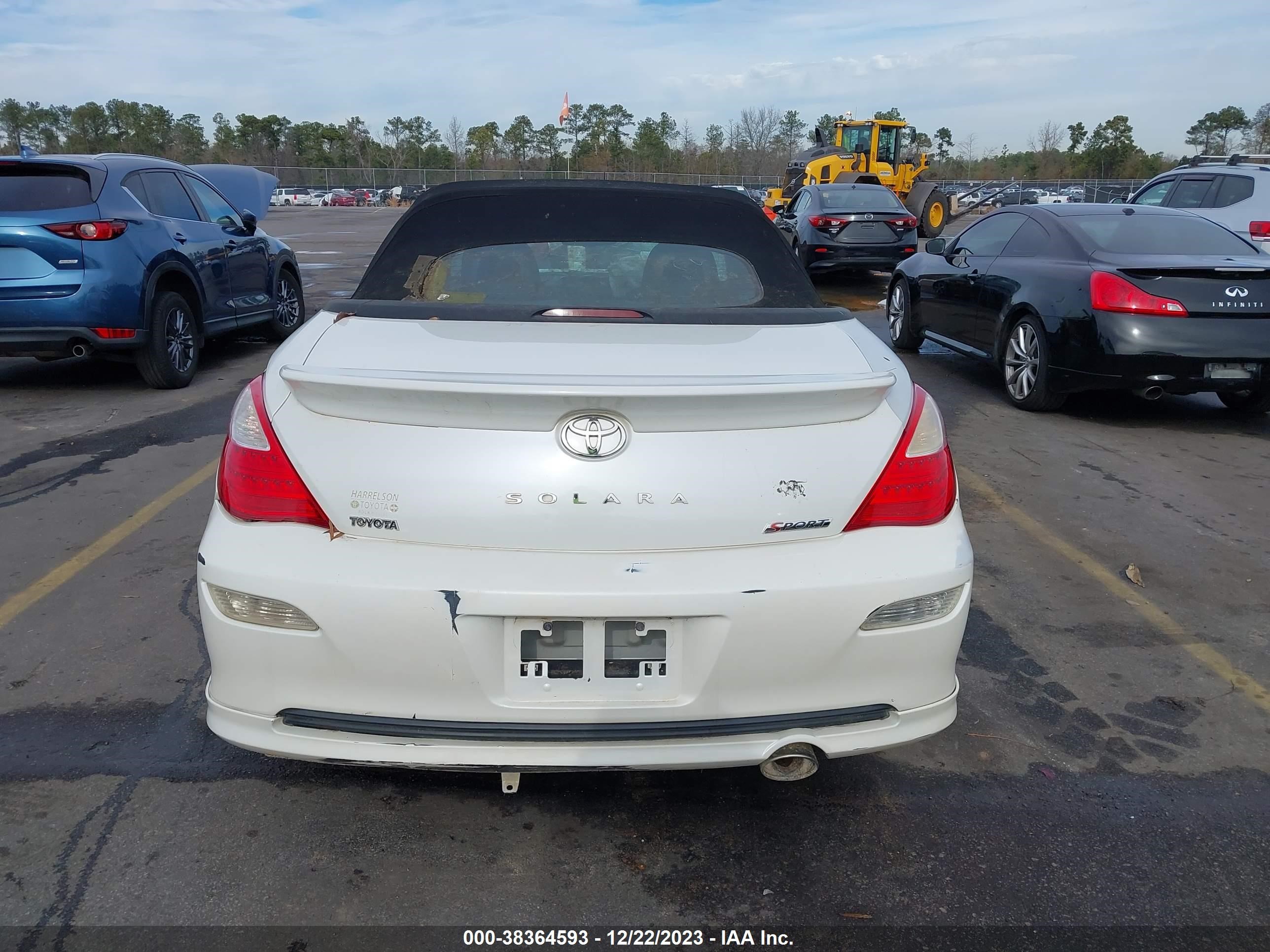 Photo 16 VIN: 4T1FA38P78U153047 - TOYOTA CAMRY SOLARA 