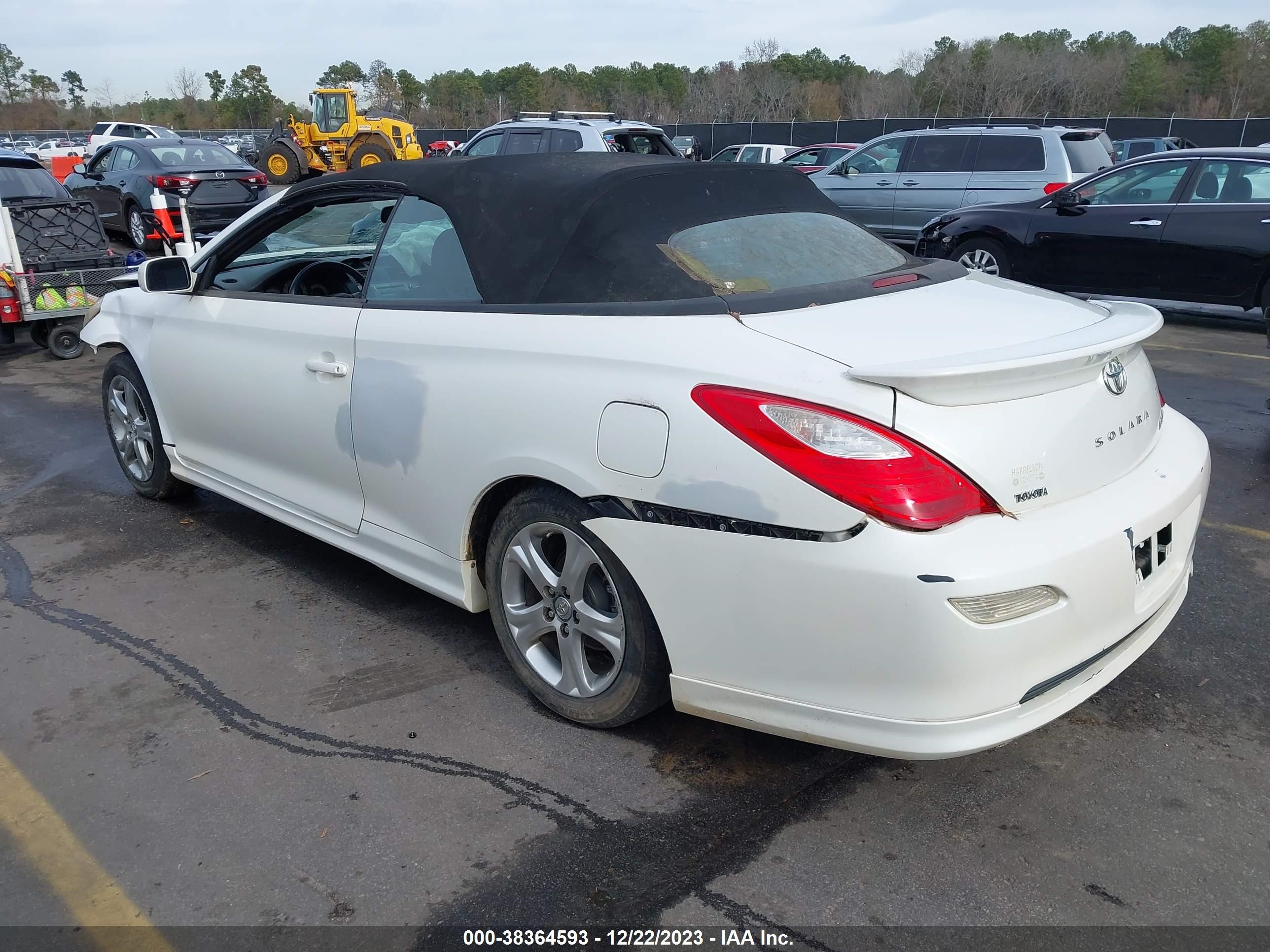 Photo 2 VIN: 4T1FA38P78U153047 - TOYOTA CAMRY SOLARA 