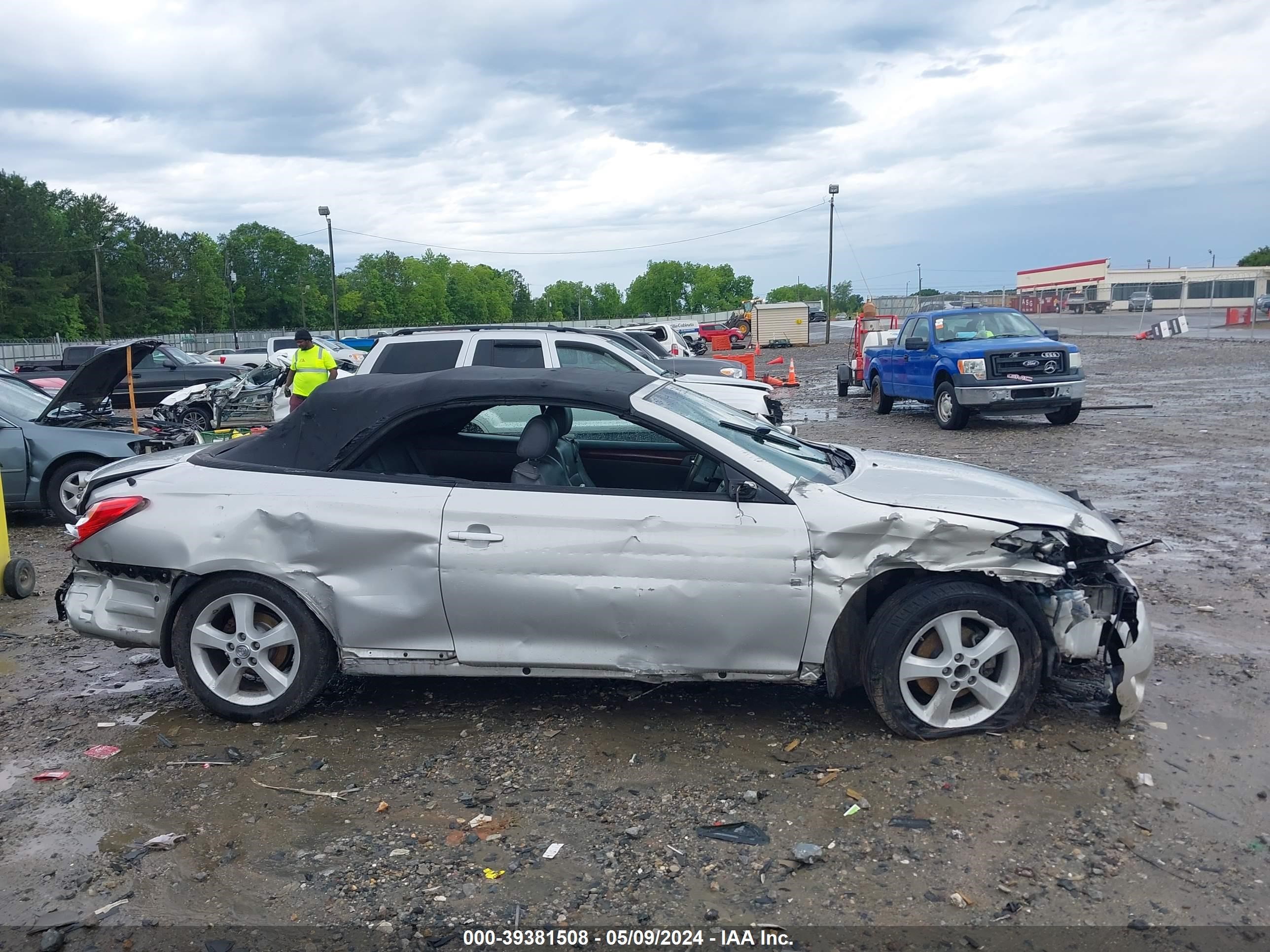 Photo 12 VIN: 4T1FA38P95U057500 - TOYOTA CAMRY SOLARA 