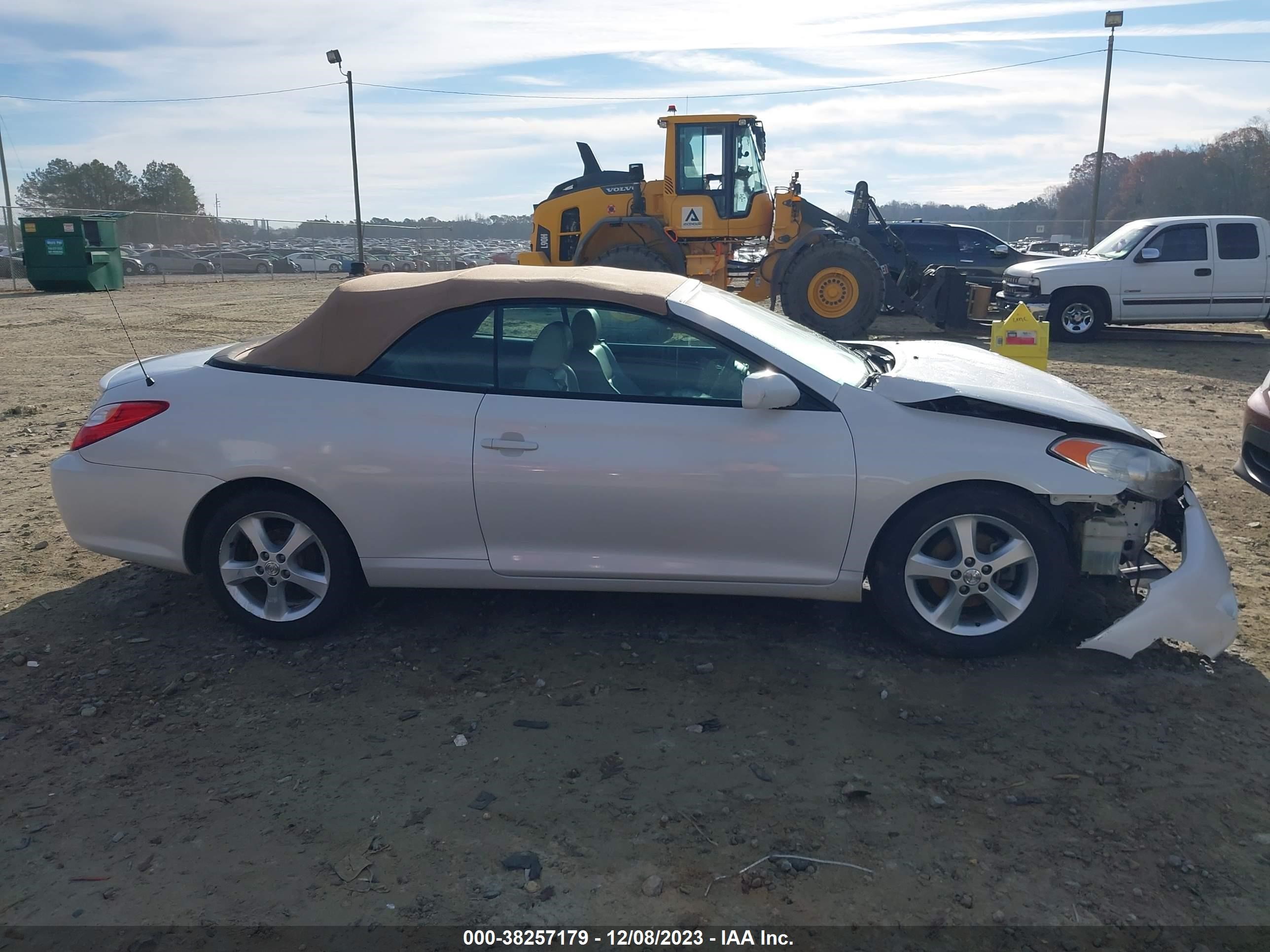 Photo 12 VIN: 4T1FA38P96U089011 - TOYOTA CAMRY SOLARA 