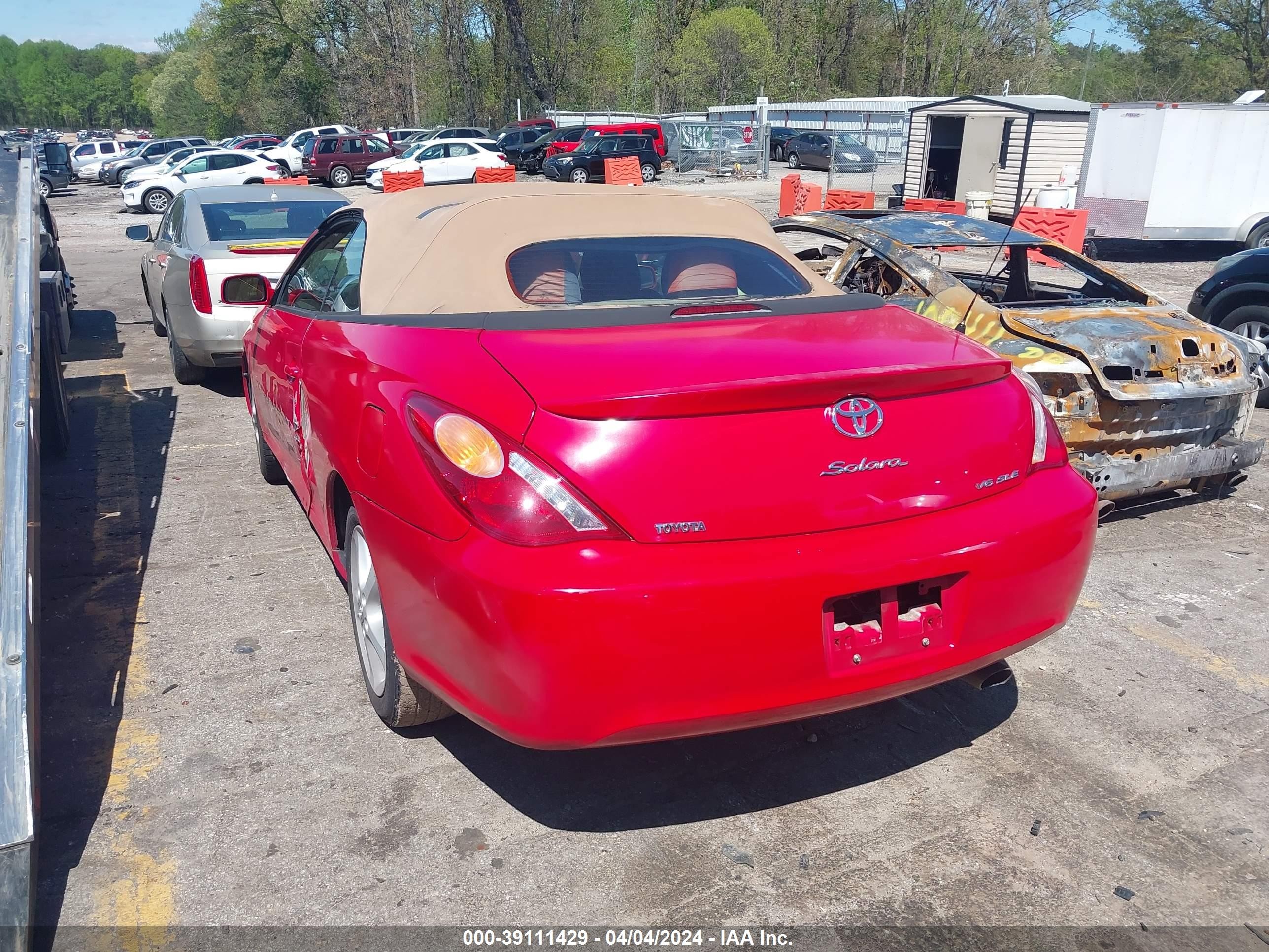 Photo 2 VIN: 4T1FA38PX4U029834 - TOYOTA CAMRY SOLARA 