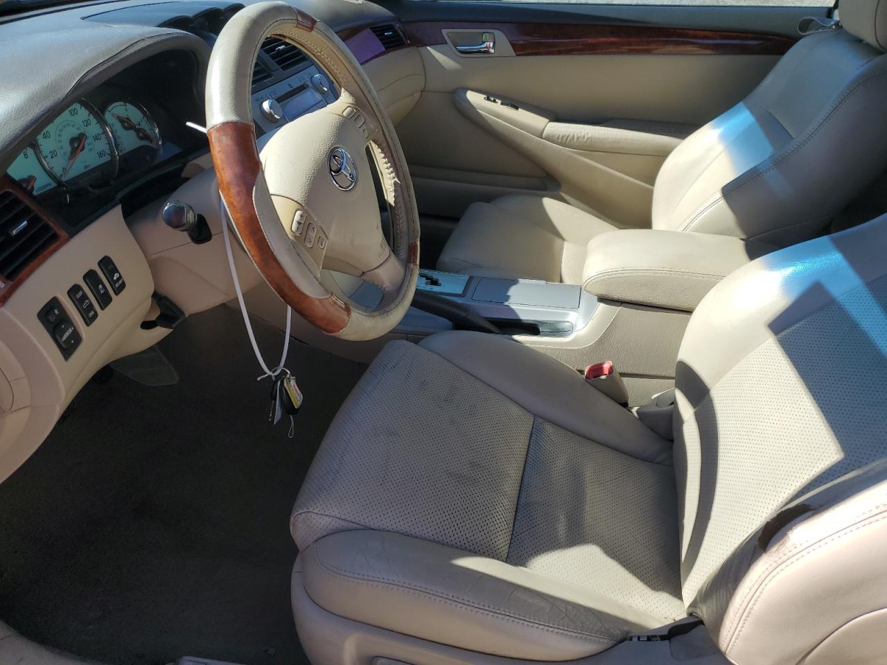 Photo 6 VIN: 4T1FA38PX6U104891 - TOYOTA CAMRY SOLARA 