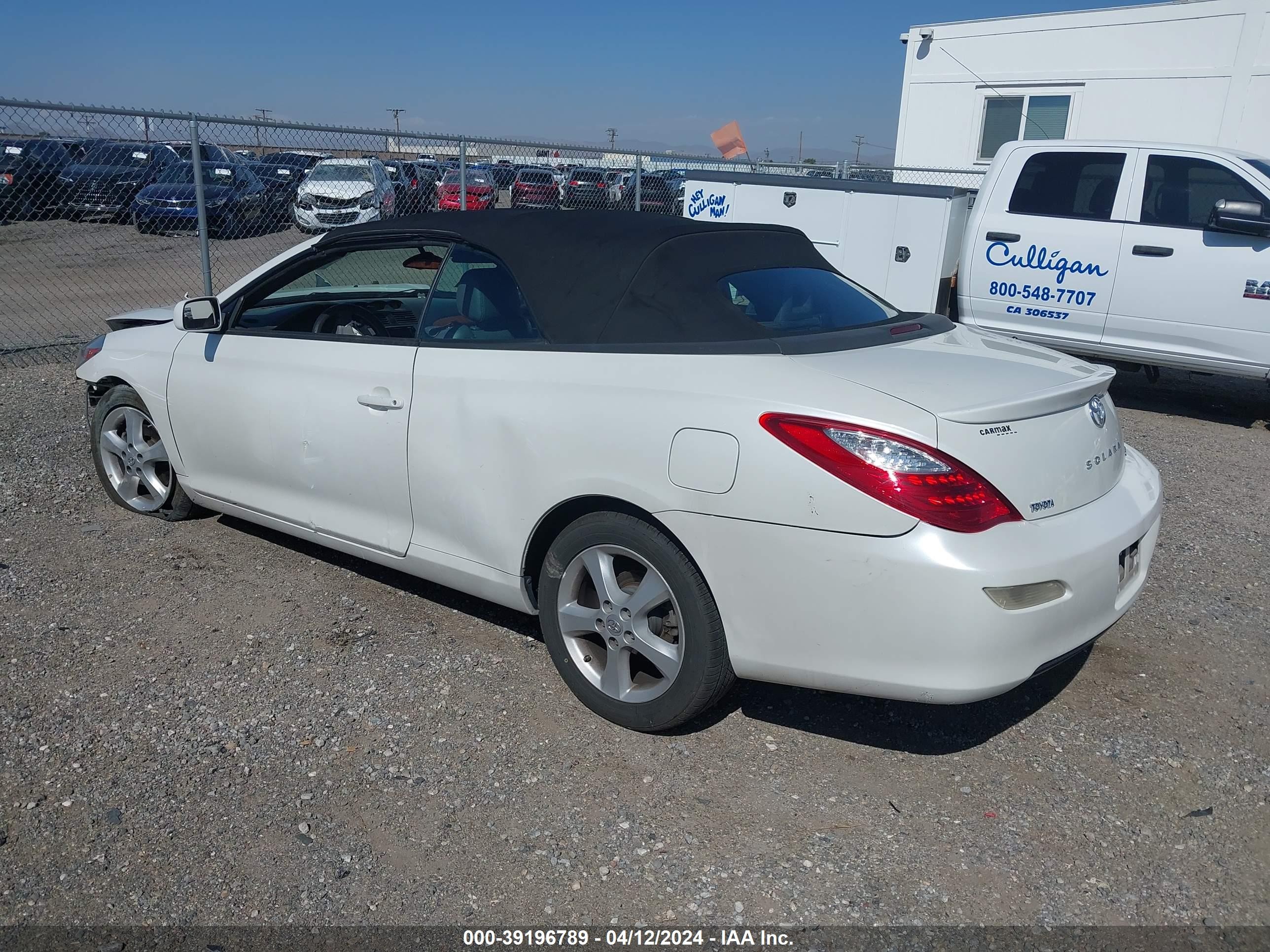 Photo 2 VIN: 4T1FA38PX8U143306 - TOYOTA CAMRY SOLARA 