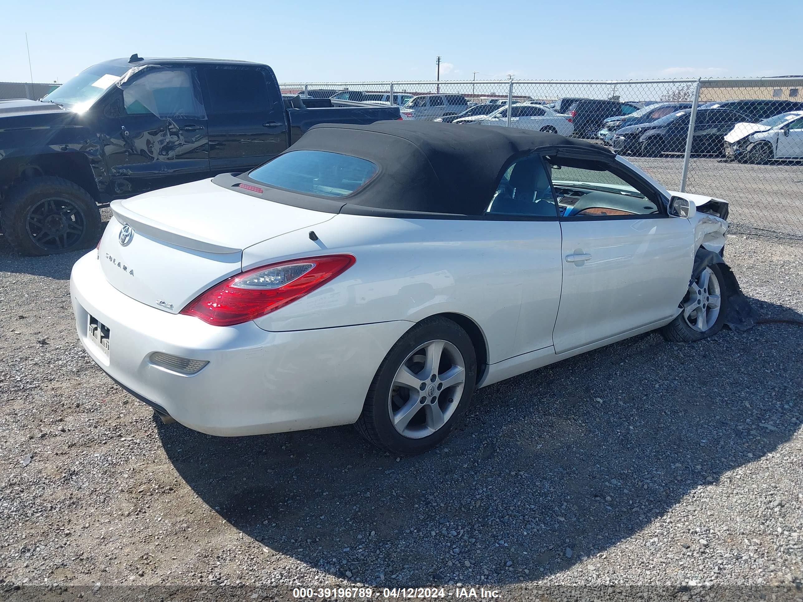 Photo 3 VIN: 4T1FA38PX8U143306 - TOYOTA CAMRY SOLARA 