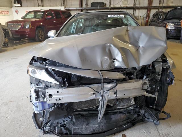 Photo 4 VIN: 4T1FZ1AK3NU062705 - TOYOTA CAMRY XLE 