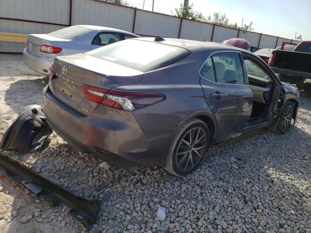 Photo 2 VIN: 4T1FZ1AK4NU064883 - TOYOTA CAMRY XLE 