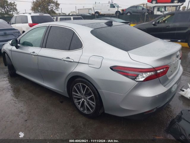 Photo 2 VIN: 4T1FZ1AK5MU047430 - TOYOTA CAMRY 