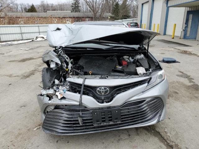 Photo 4 VIN: 4T1FZ1AK9LU046831 - TOYOTA CAMRY XLE 