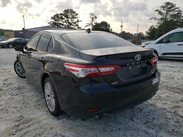 Photo 2 VIN: 4T1FZ1AKXLU034462 - TOYOTA CAMRY XLE 