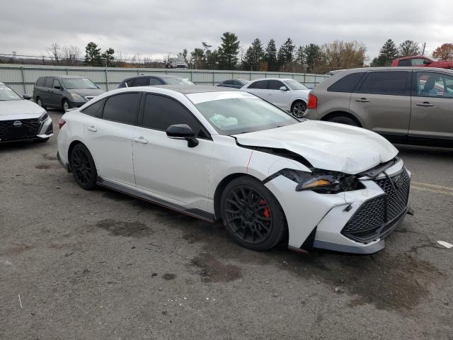 Photo 3 VIN: 4T1FZ1FB0MU065911 - TOYOTA AVALON TRD 