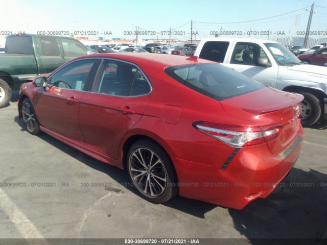 Photo 2 VIN: 4T1G11AK0LU318128 - TOYOTA CAMRY 