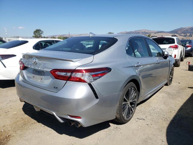 Photo 3 VIN: 4T1G11AK0LU345913 - TOYOTA CAMRY SE 