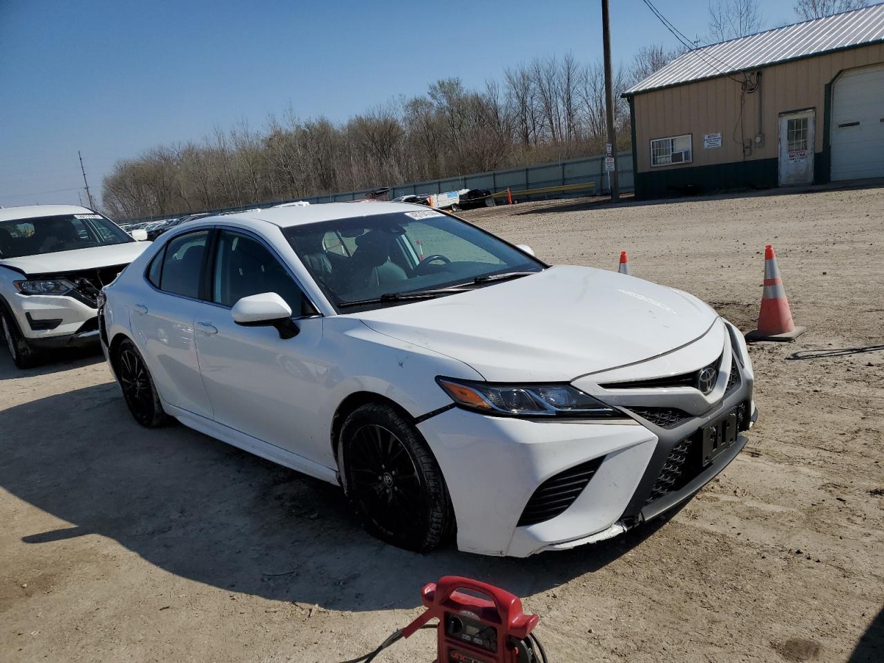 Photo 3 VIN: 4T1G11AK0LU348570 - TOYOTA CAMRY 