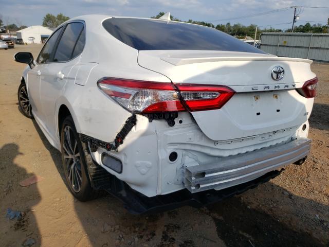 Photo 2 VIN: 4T1G11AK0LU500041 - TOYOTA CAMRY SE 