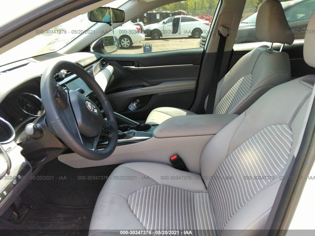 Photo 4 VIN: 4T1G11AK0LU505949 - TOYOTA CAMRY 