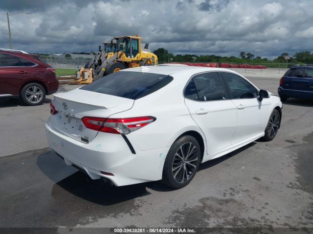 Photo 3 VIN: 4T1G11AK0LU864055 - TOYOTA CAMRY 