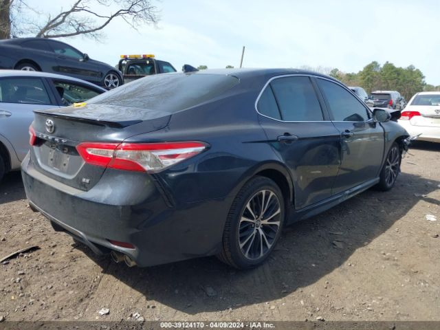 Photo 3 VIN: 4T1G11AK0LU898321 - TOYOTA CAMRY 