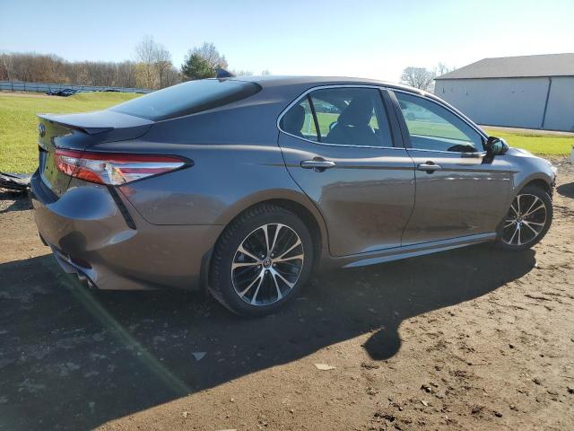 Photo 2 VIN: 4T1G11AK0LU900102 - TOYOTA CAMRY SE 