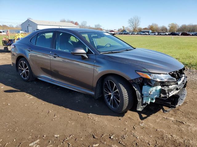 Photo 3 VIN: 4T1G11AK0LU900102 - TOYOTA CAMRY SE 