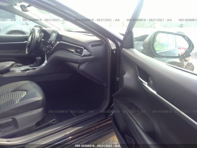 Photo 4 VIN: 4T1G11AK0MU405514 - TOYOTA CAMRY 