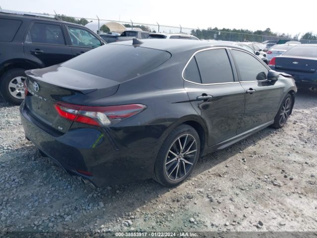 Photo 3 VIN: 4T1G11AK0MU417307 - TOYOTA CAMRY 