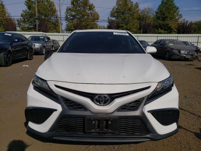 Photo 4 VIN: 4T1G11AK0MU426508 - TOYOTA CAMRY SE 