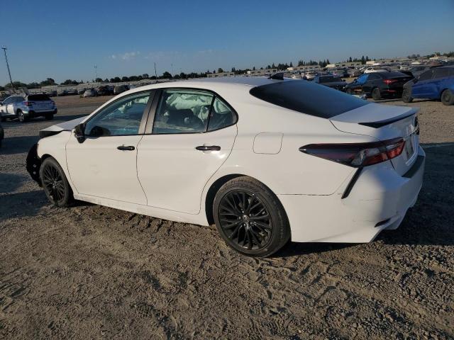 Photo 1 VIN: 4T1G11AK0MU442157 - TOYOTA CAMRY SE 