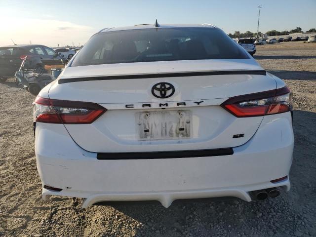 Photo 5 VIN: 4T1G11AK0MU442157 - TOYOTA CAMRY SE 