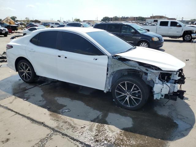 Photo 3 VIN: 4T1G11AK0MU451649 - TOYOTA CAMRY SE 