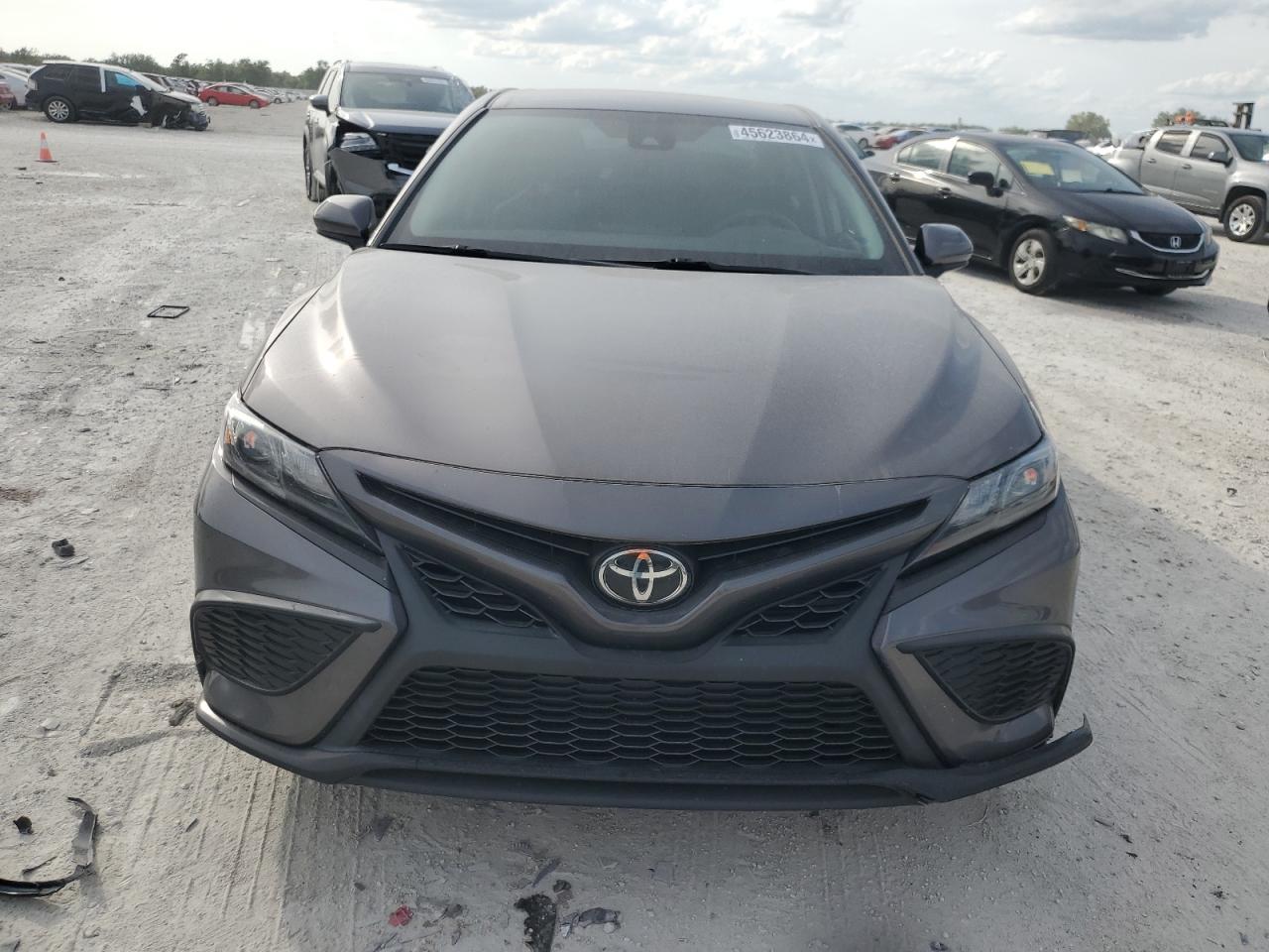 Photo 4 VIN: 4T1G11AK0MU457788 - TOYOTA CAMRY 