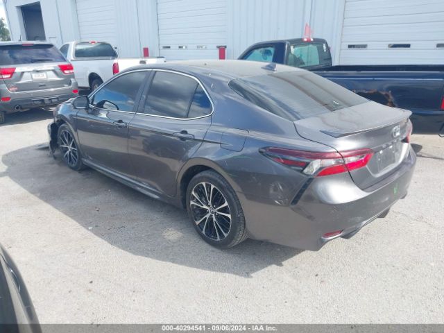 Photo 2 VIN: 4T1G11AK0MU521215 - TOYOTA CAMRY 