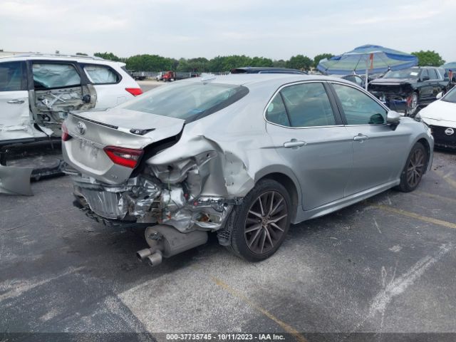 Photo 3 VIN: 4T1G11AK0MU521733 - TOYOTA CAMRY 