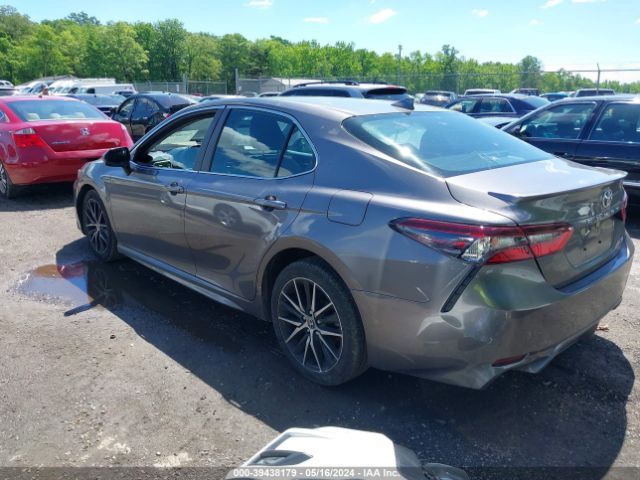 Photo 2 VIN: 4T1G11AK0MU547300 - TOYOTA CAMRY 