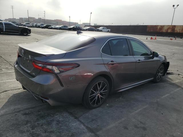 Photo 2 VIN: 4T1G11AK0MU554554 - TOYOTA CAMRY SE 