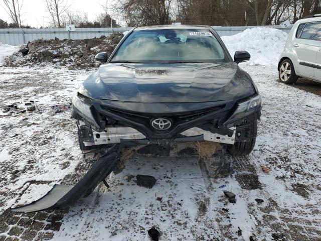 Photo 4 VIN: 4T1G11AK0MU558135 - TOYOTA CAMRY SE 