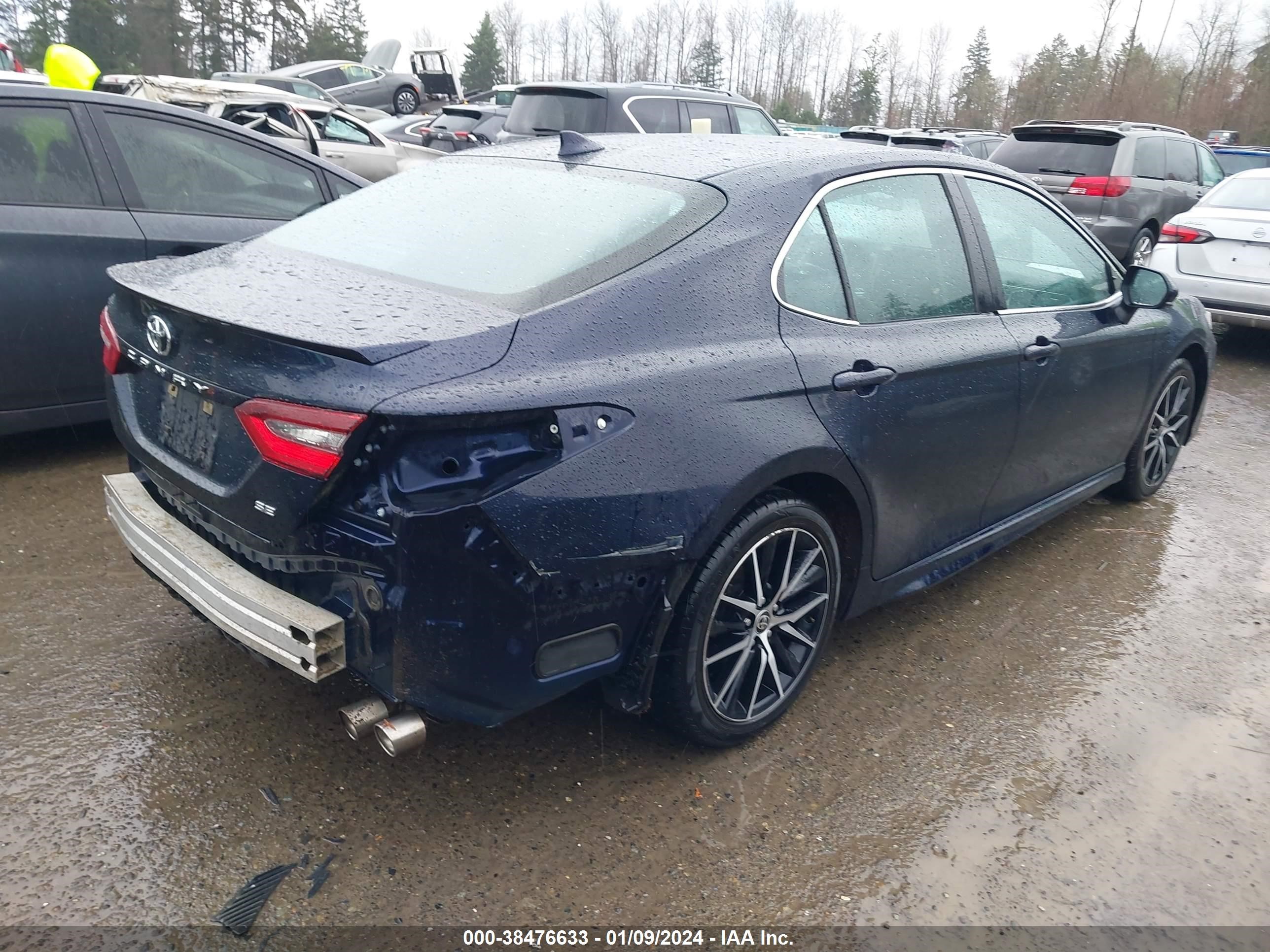 Photo 3 VIN: 4T1G11AK0MU567157 - TOYOTA CAMRY 