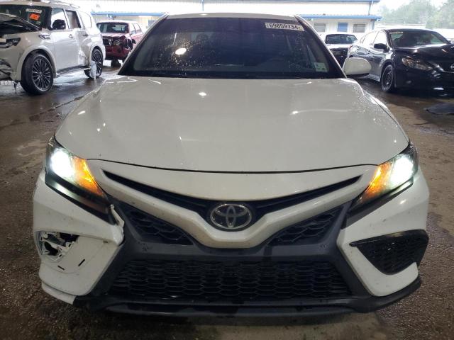 Photo 4 VIN: 4T1G11AK0MU577347 - TOYOTA CAMRY SE 