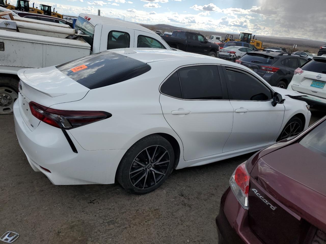 Photo 2 VIN: 4T1G11AK0NU041080 - TOYOTA CAMRY 