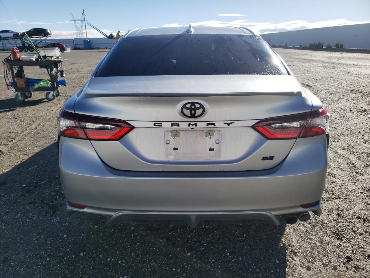 Photo 5 VIN: 4T1G11AK0NU618271 - TOYOTA CAMRY 