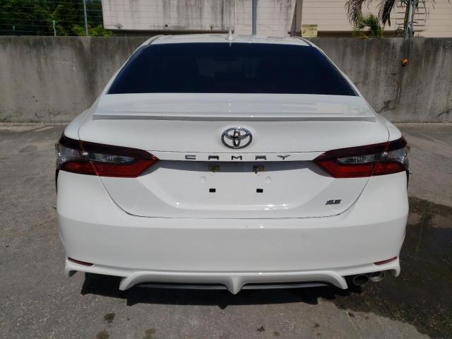 Photo 5 VIN: 4T1G11AK0NU666207 - TOYOTA CAMRY SE 