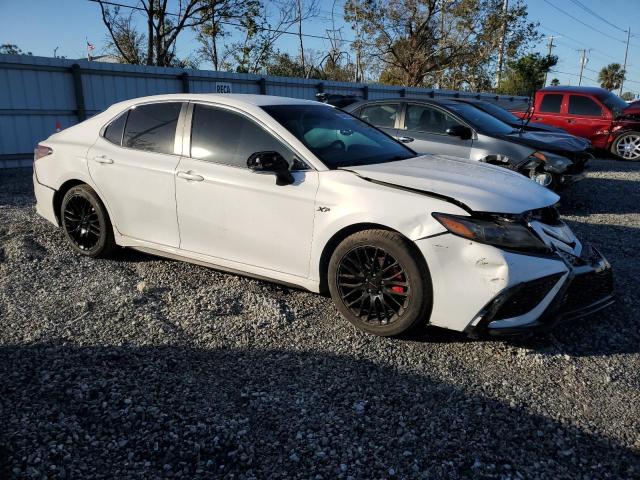 Photo 3 VIN: 4T1G11AK0NU667423 - TOYOTA CAMRY SE 