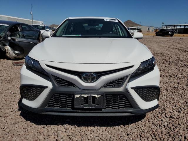 Photo 4 VIN: 4T1G11AK0NU669558 - TOYOTA CAMRY SE 