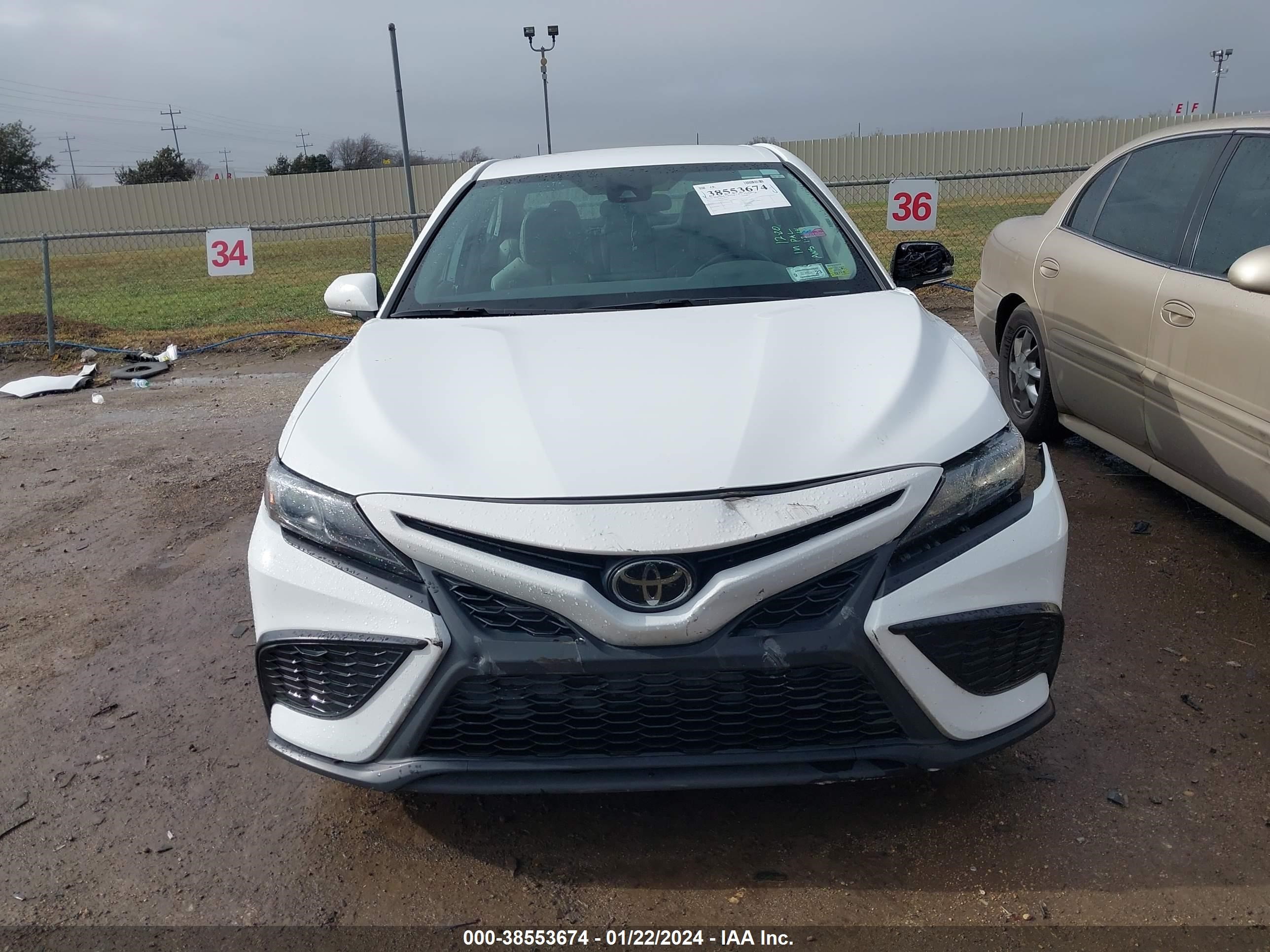 Photo 11 VIN: 4T1G11AK0NU679474 - TOYOTA CAMRY 