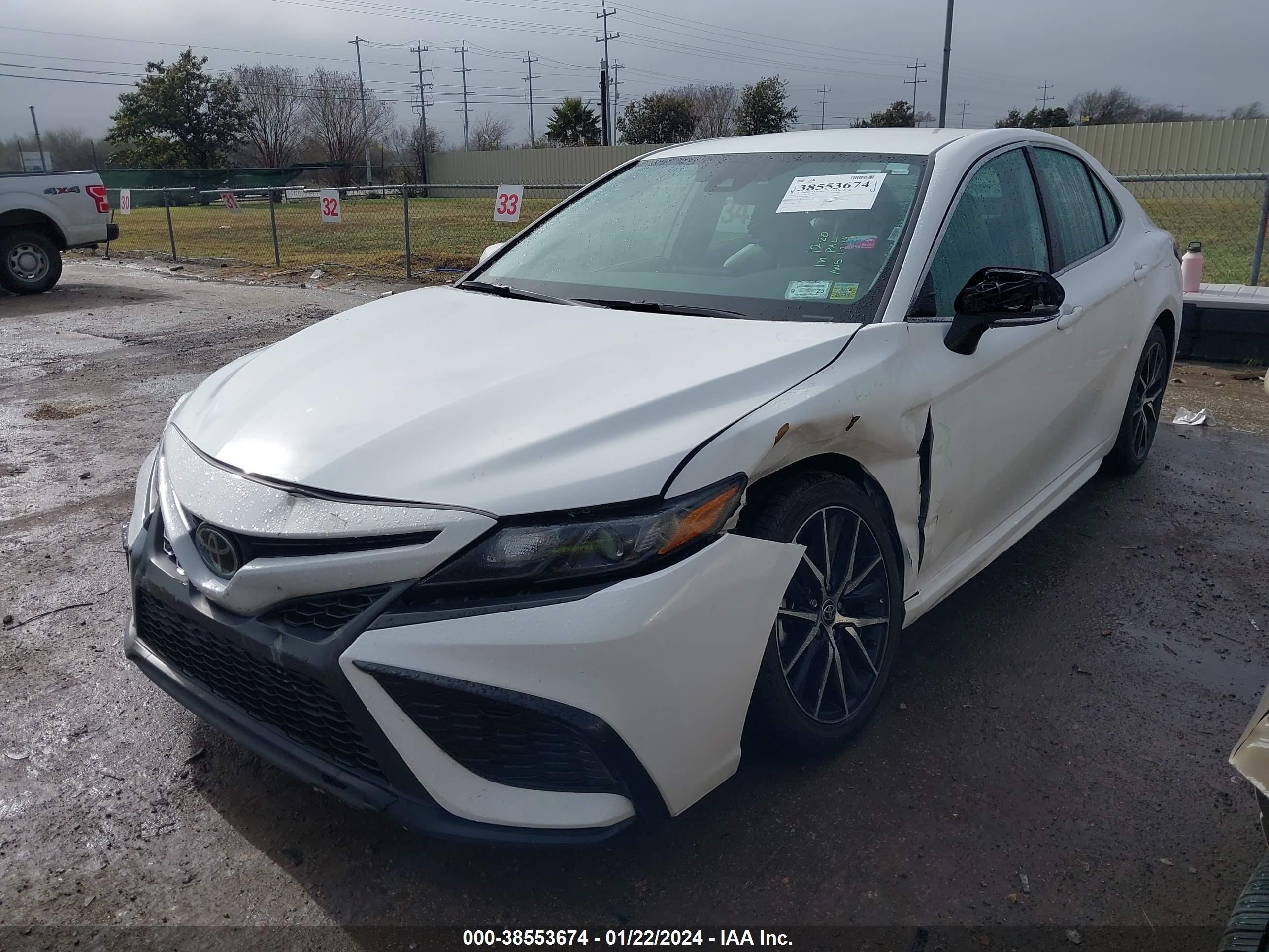 Photo 5 VIN: 4T1G11AK0NU679474 - TOYOTA CAMRY 