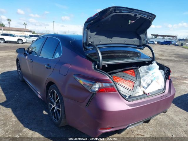 Photo 2 VIN: 4T1G11AK0NU686652 - TOYOTA CAMRY 