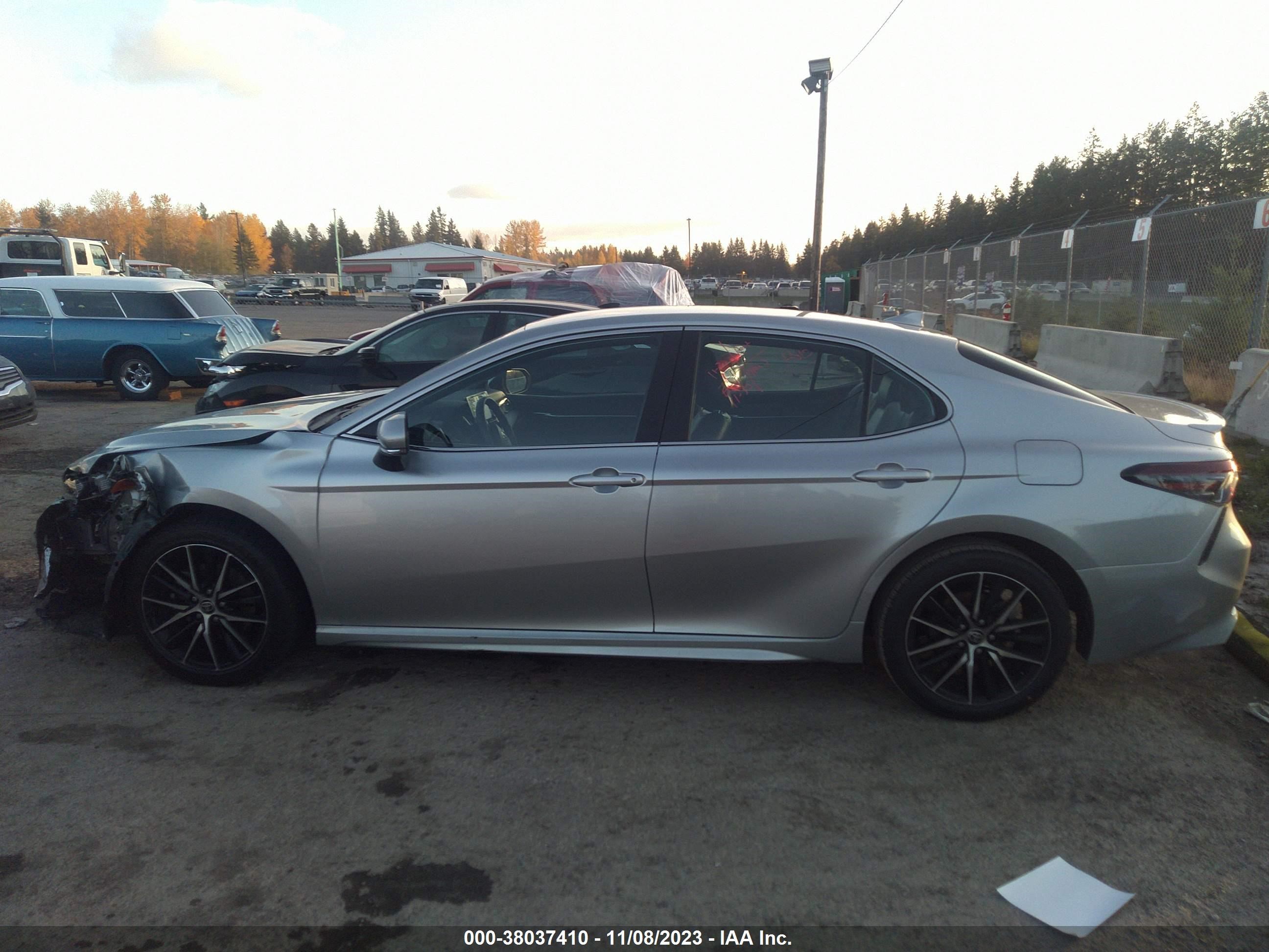 Photo 14 VIN: 4T1G11AK0NU709430 - TOYOTA CAMRY 