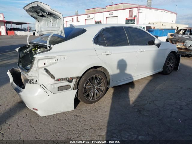 Photo 3 VIN: 4T1G11AK0PU097619 - TOYOTA CAMRY 