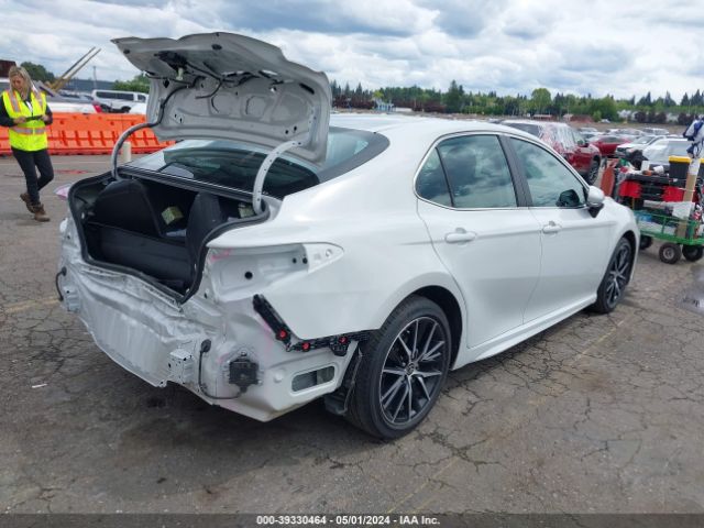 Photo 3 VIN: 4T1G11AK0PU134586 - TOYOTA CAMRY 