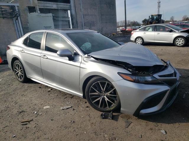 Photo 3 VIN: 4T1G11AK0PU761529 - TOYOTA CAMRY 